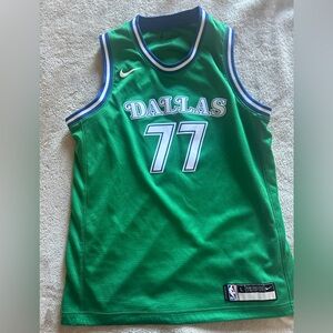 Luke Doncic jersey